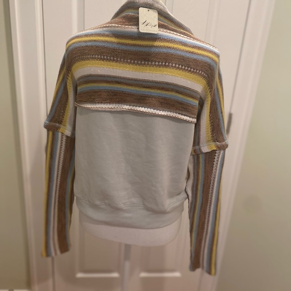 New Free People Lake Tahoe Crochet Sleeve Pullover size S - Picture 9 of 9
